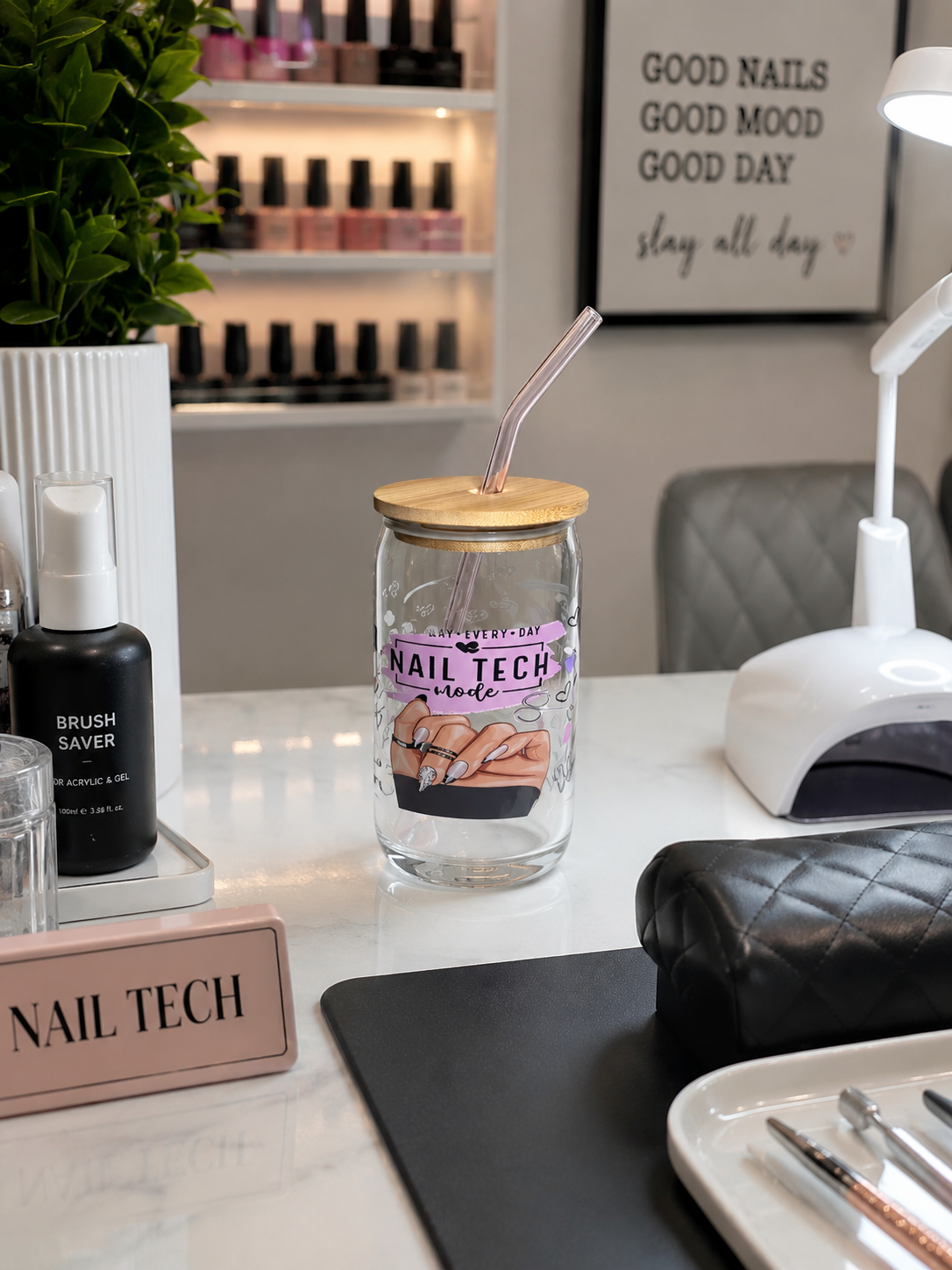 Nail Tech Mode 16 oz Chill & Pour Glass Tumbler